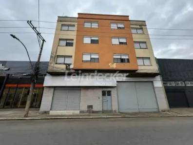 Galpão/Depósito/Armazém para alugar, 960m² no Navegantes, Porto Alegre