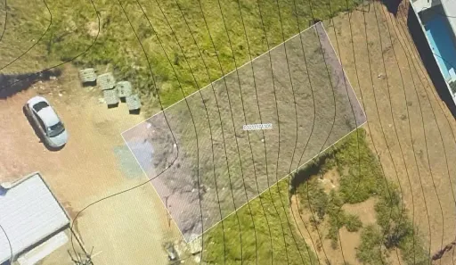 Lote/Terreno à venda, 280m² no Alfa Sul, Manhuaçu
