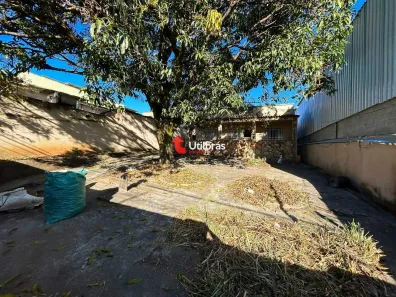 Casa com 2 Quartos à venda, 140m² no Jardim Alvorada, Belo Horizonte