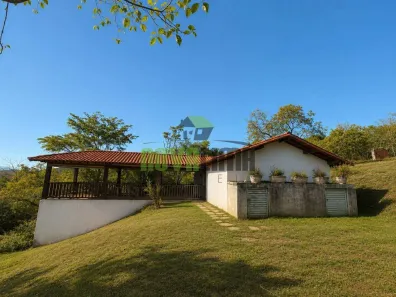 Fazenda/Sítio com 3 Quartos à venda, 300m² no Jardins de Petrópolis, Nova Lima