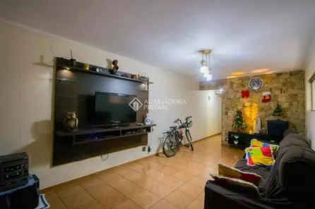 Sobrado com 6 Quartos à venda, 400m² no Campestre, Santo André