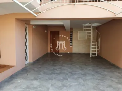 Sobrado com 3 Quartos à venda, 250m² no Vila São José, Várzea Paulista