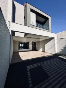 Sobrado com 3 Quartos à venda, 230m² no Maria Luiza, Cascavel