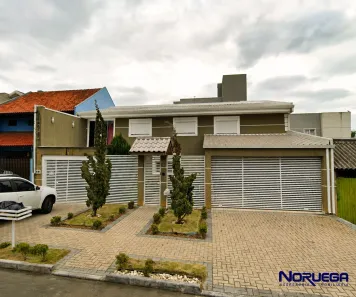 Casa com 3 Quartos para alugar, 300m² no Bairro Alto, Curitiba