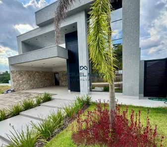 Casa de Condomínio com 3 Quartos à venda, 253m² no Triângulo, Porto Velho