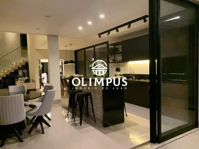 Casa de Condomínio com 3 Quartos para alugar, 254m² no Jardim Sul, Uberlândia