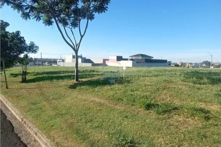 Lote/Terreno à venda, 351m² no Residencial Himalaia, Lins
