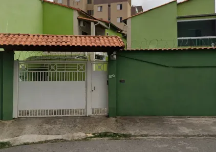 Casa com 2 Quartos à venda, 83m² no Vila Perracini, Poá