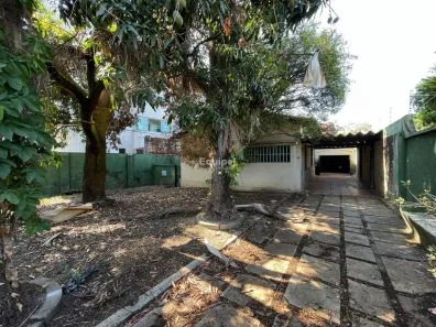 Casa com 3 Quartos para alugar, 320m² no São Luiz, Belo Horizonte