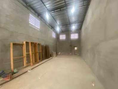 Galpão/Depósito/Armazém para alugar, 100m² no Chácara Rincão, Cotia