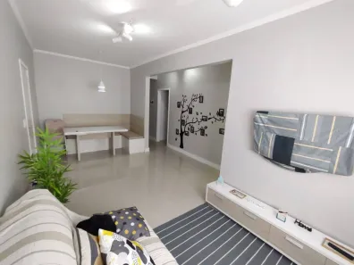 Apartamento com 2 Quartos à venda, 71m² no Jardim Las Palmas, Guarujá