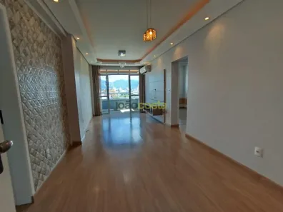Apartamento com 2 Quartos à venda, 76m² no Centro, Palhoça