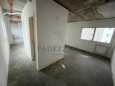 Sala Comercial à venda, 85m² no Jardim Henriqueta, Taboão da Serra
