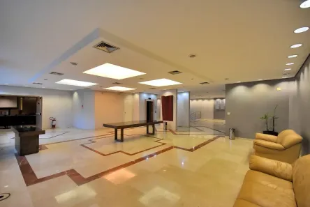 Prédio Comercial para alugar, 4504m² no Luz, São Paulo