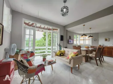 Casa de Condomínio com 3 Quartos à venda, 250m² no Badu, Niterói