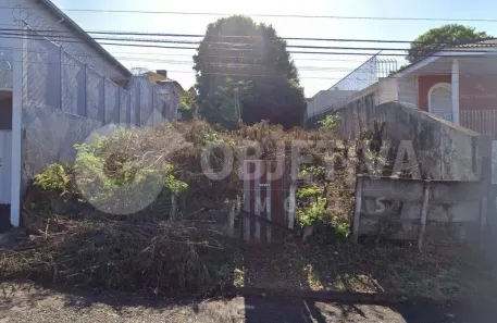Lote/Terreno à venda, 360m² no Osvaldo Rezende, Uberlândia