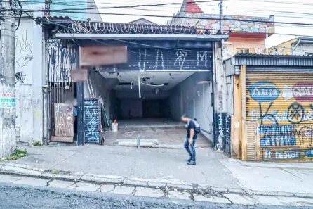 Ponto Comercial para alugar, 140m² no Parque Brasil, São Paulo