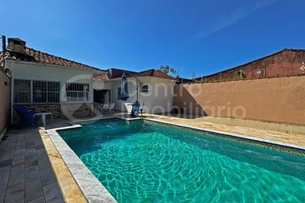 Casa com 3 Quartos à venda, 79m² no Jardim Beira-Mar, Peruíbe