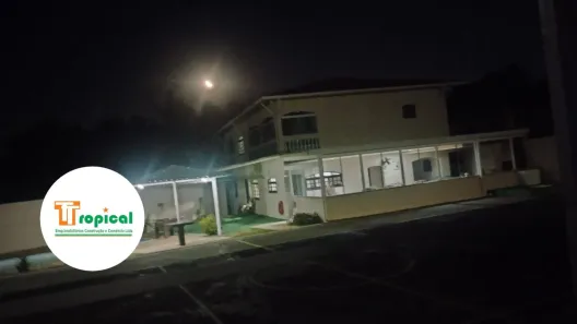 Fazenda/Sítio com 5 Quartos para venda ou aluguel, 580m² no Chácaras Acaraí, Hortolândia