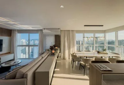 Apartamento com 4 Quartos à venda, 140m² no Centro, Balneário Camboriú