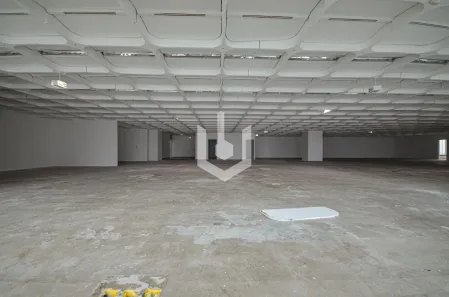 Sala Comercial para alugar, 2844m² no Jardim São Luís, São Paulo