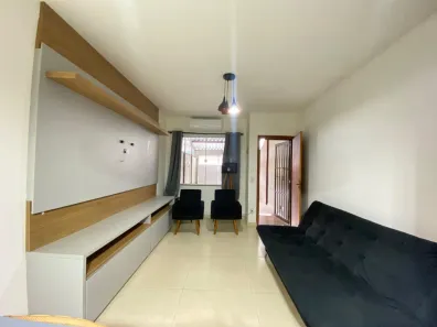 Casa com 2 Quartos à venda, 104m² no Jacuacanga, Angra dos Reis
