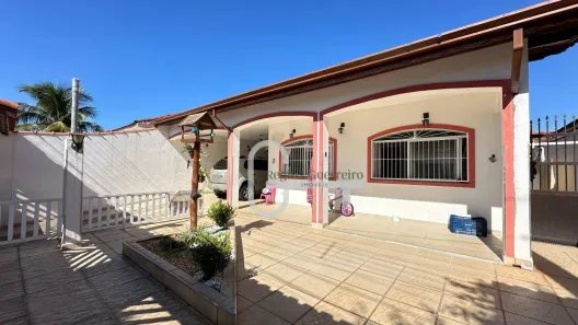 Casa com 3 Quartos à venda, 219m² no Balneário Stella Maris, Peruíbe