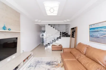 Casa com 3 Quartos à venda, 424m² no Parque Maria Domitila, São Paulo