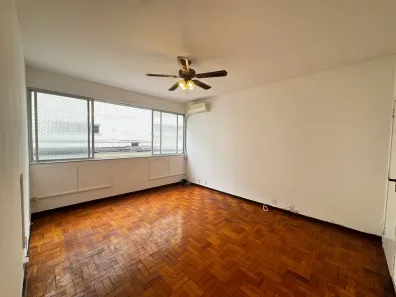 Apartamento com 2 Quartos para alugar, 80m² no Laranjeiras, Rio de Janeiro