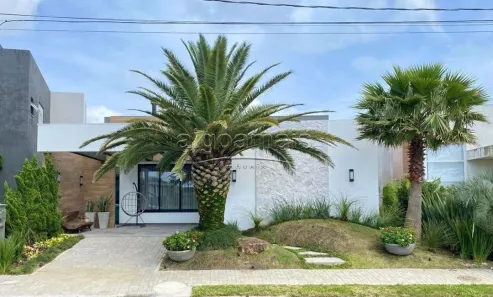 Casa de Condomínio com 4 Quartos à venda, 220m² no , Xangri-Lá