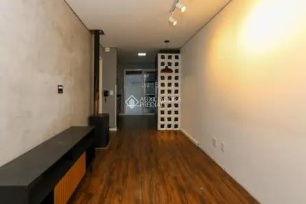Casa de Condomínio com 2 Quartos para alugar, 66m² no São José, Canoas