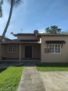 Casa com 2 Quartos à venda, 240m² no Extensão do Bosque, Rio das Ostras