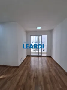Apartamento com 2 Quartos à venda, 50m² no Vila Anastácio, São Paulo