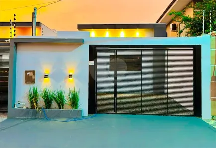 Casa com 3 Quartos à venda, 113m² no Jardim Califórnia, Cuiabá