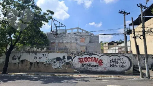 Galpão/Depósito/Armazém à venda, 1380m² no Centro, São Gonçalo