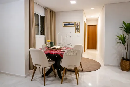 Apartamento com 2 Quartos à venda, 48m² no Vila Pinheirinho, Santo André