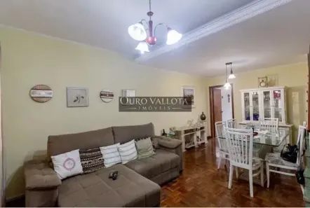 Casa com 2 Quartos à venda, 230m² no Vila Moinho Velho, São Paulo