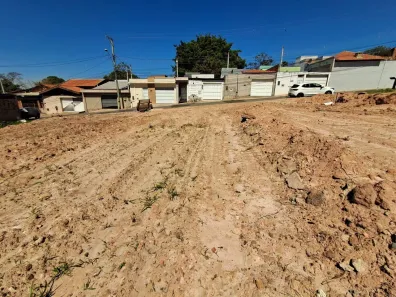 Lote/Terreno à venda, 140m² no Jardim Dom Oscar Romero, Limeira