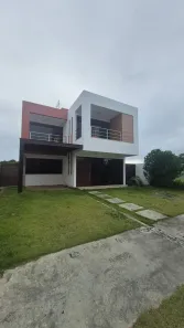 Casa de Condomínio com 4 Quartos para alugar, 275m² no Jardim Limoeiro, Camaçari