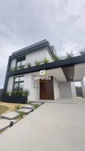 Casa com 3 Quartos à venda, 204m² no Camobi, Santa Maria