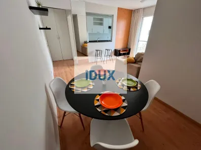 Apartamento com 2 Quartos para alugar, 51m² no Água Verde, Curitiba