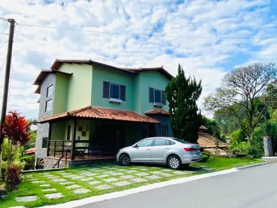 Casa com 3 Quartos à venda, 300m² no Mirante das Agulhas, Resende