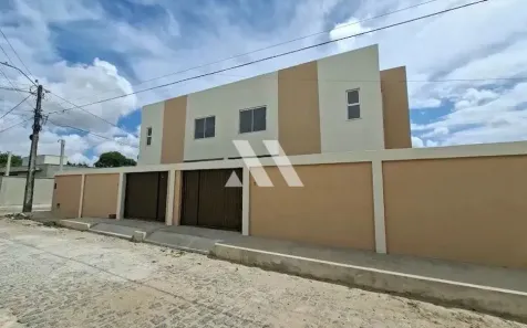 Sobrado com 2 Quartos à venda, 73m² no Cajupiranga, Parnamirim