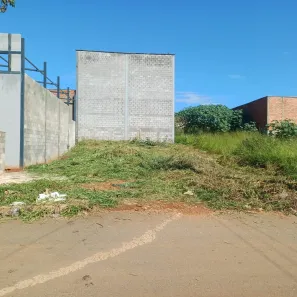 Lote/Terreno à venda, 200m² no Residencial Recanto das Emas, Goiânia