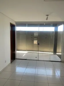 Sobrado com 3 Quartos para alugar, 200m² no Village Veneza, Goiânia