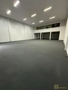 Galpão/Depósito/Armazém para alugar, 340m² no Centro, Balneário Camboriú