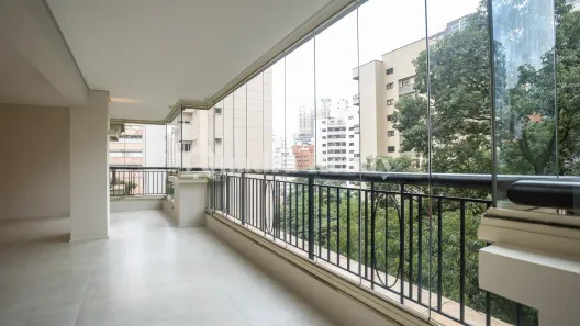 Apartamento com 3 Quartos à venda, 230m² no Vila Uberabinha, São Paulo