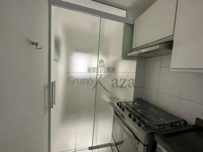 Apartamento com 3 Quartos para alugar, 65m² no Vila Industrial, São José dos Campos