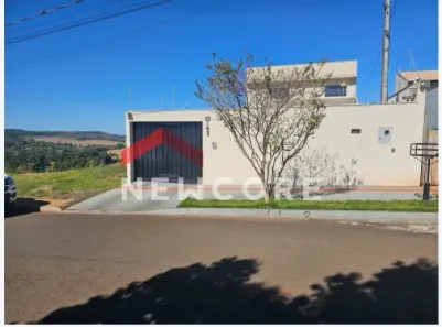 Sobrado com 4 Quartos à venda, 226m² no Gleba Simon Frazer, Londrina