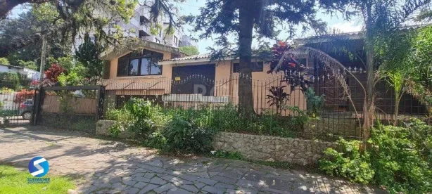 Casa com 4 Quartos à venda, 400m² no Jardim Lindóia, Porto Alegre